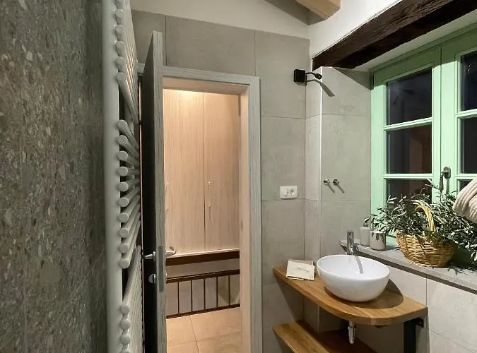 Imenja * 슈마르트노