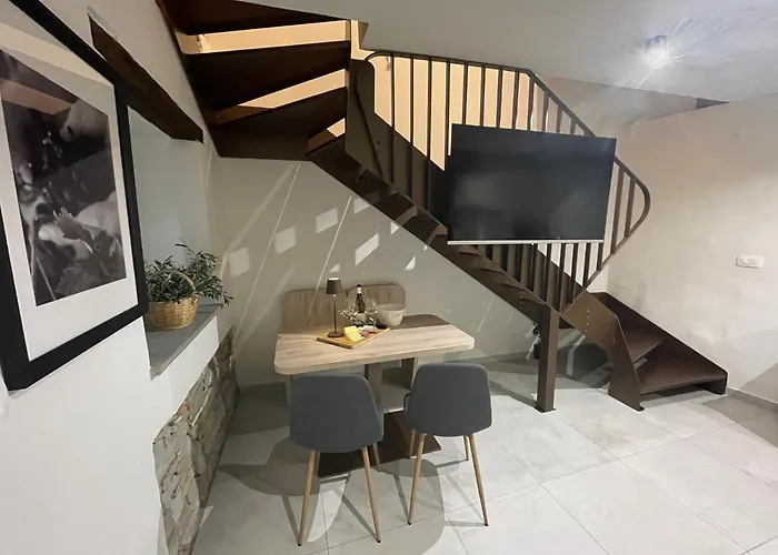 아파트 Imenja 슈마르트노